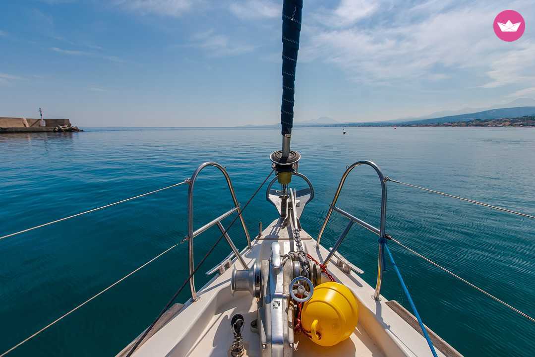 Dufour Atoll 6 (50 Feet) in Rethymno for hire