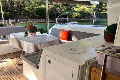 Catamaran Lagoon 450f in Bodrum