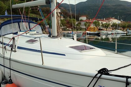 Charter Sailboat  Bavaria 38 Cruiser Nydri