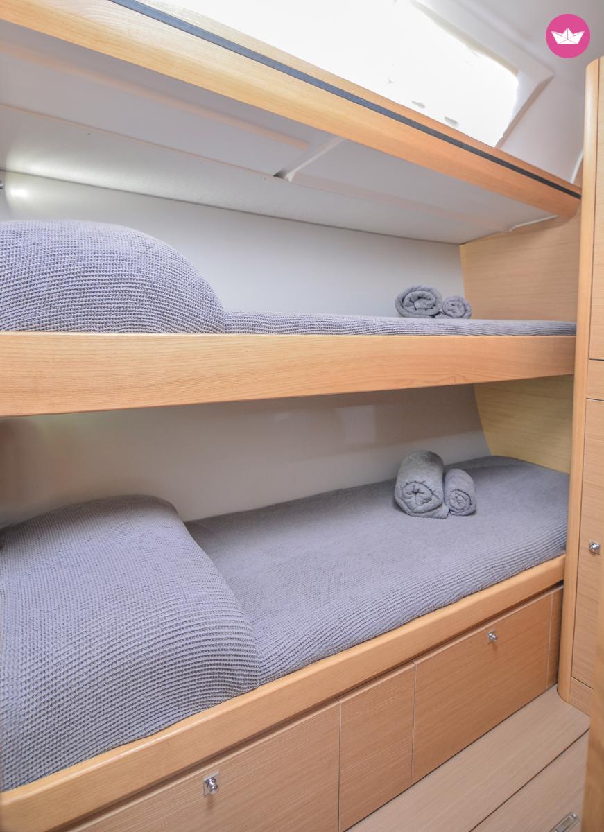 Hire Dufour Dufour 520 Grand Large