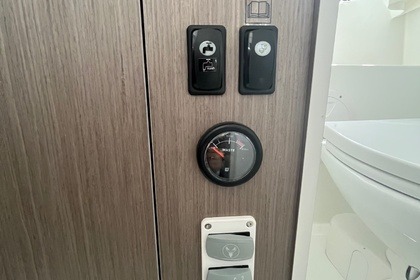 BENETEAU FLYER 9 SUNDECK