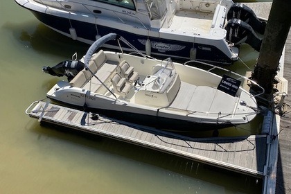 Location Bateau à moteur Quicksilver Activ 675 Open Royan