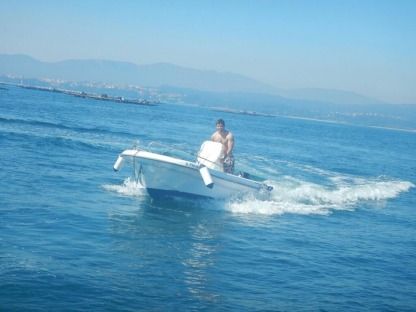 Alquiler Lancha Astec 400 Villagarcía de Arosa