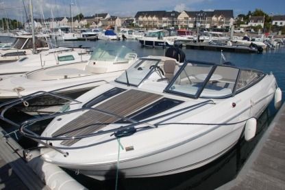 Location Bateau à moteur Jeanneau Cap Camarat 6.5 Dc Étel