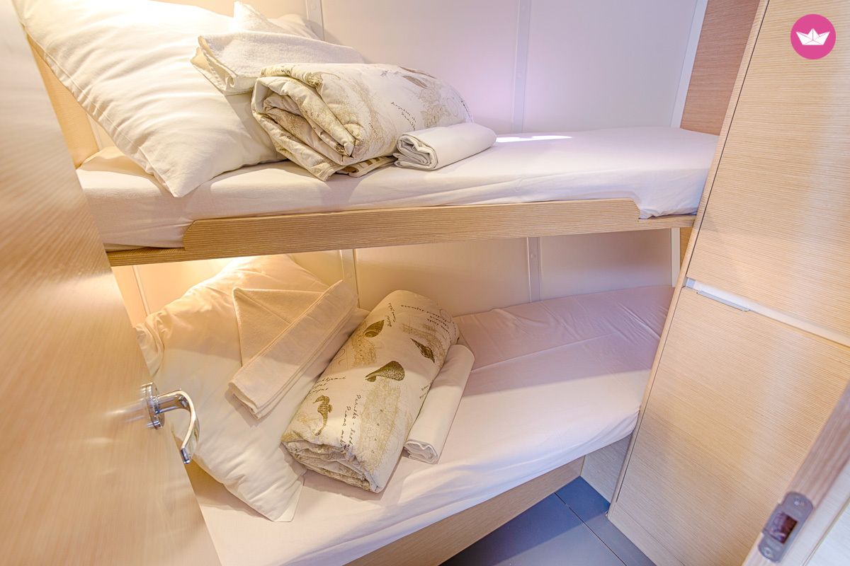 Charter Sailboat Elan 45 Impression Split