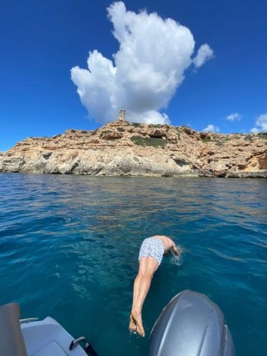 Palma de Majorque Motorboat Daganz Open 560 alt tag text