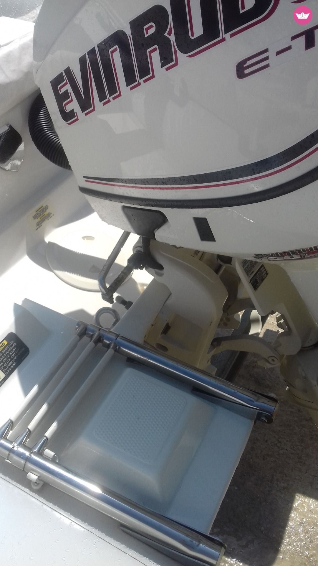 Location semi-rigide à Hyères de particuliers et professionnels