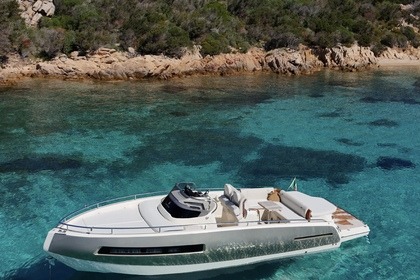 Noleggio Barca a motore Invictus 280 gt Poltu Quatu