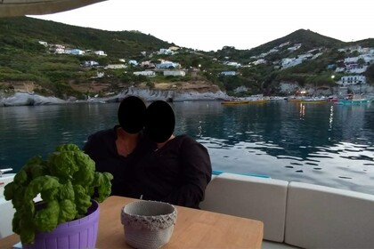 Cranchi Z35 splendida imbarcazione full optional per giornate magnifiche nel golfo di Napoli e le sue isole