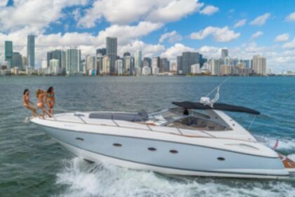 Rental Motorboat 48 Sunseeker Miami Beach