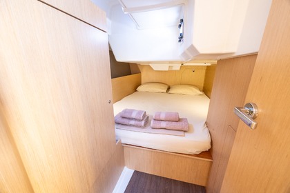 Discover Greek islands and coast from Lefkas on Beneteau Oceanis 38.1