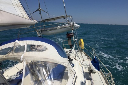 Charter Sailboat MOODY 376 Le Grau-du-Roi