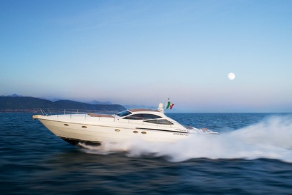 Noleggio Yacht Pershing 52 La Spezia