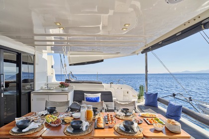 Andare Avanti Lagoon 50