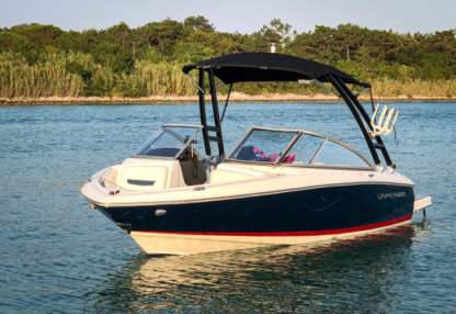 Charter Motorboat Regal Boats Regal 1900 Wake Lignano Sabbiadoro