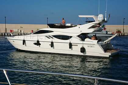 Noleggio Yacht a motore Ferretti 550 Bari