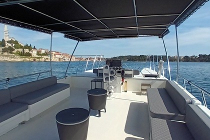 Catamarano Rovinj