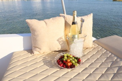 PB22 NO LICENSE BOAT