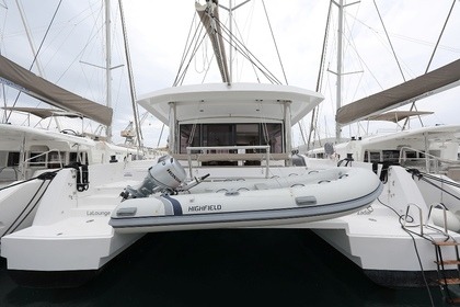 Miete Katamaran Bali 5.4. Marina Frapa