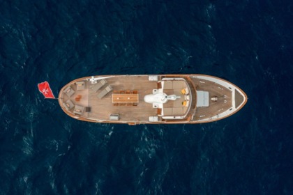 Charter Motor yacht Berwick Fairmile Trawler Barcelona