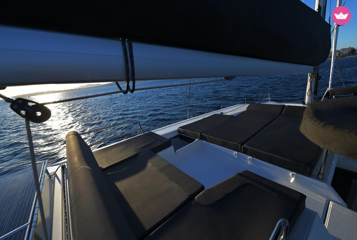 Catamaran Fountaine Pajot Saona 47 13m 8