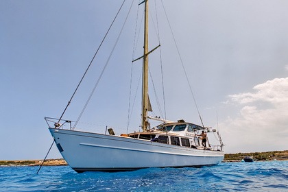 Charter Sailboat Sparkman & Stephens 1 off Xemxija