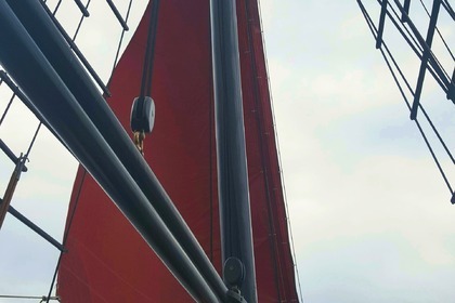 Luxury Motorsailer in Athens & Mykonos!