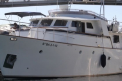 Location Yacht à moteur Custom Trawler 60' Palamós