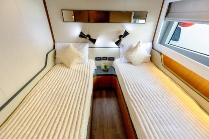 LUXURIOUSQUEEN MERMAID 65FT 2025 EDITION YACHT IN DUBAI