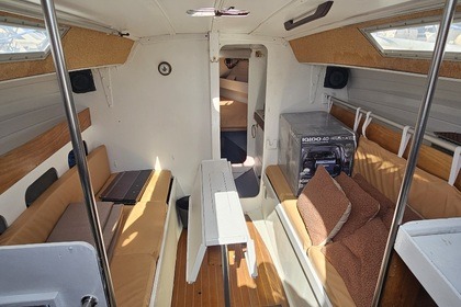 Charter Sailboat Beneteau First 30 Le Grau-du-Roi