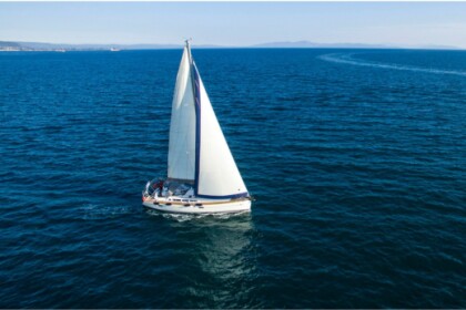 Charter Sailboat Jeanneau Sun Odyssey 44i Volos