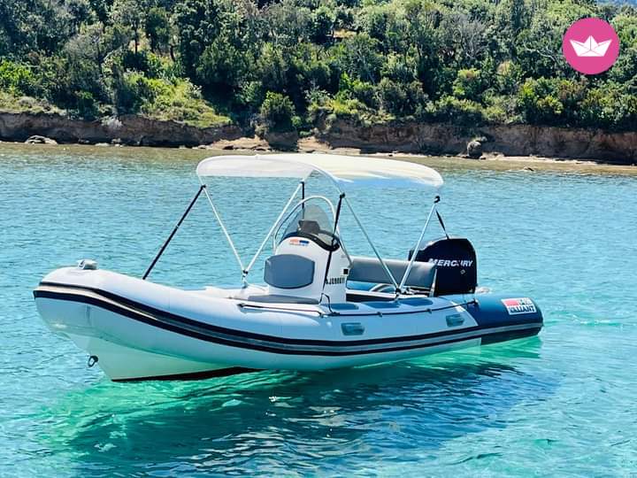 Bateau à moteur Valiant 5.20 50cv 2