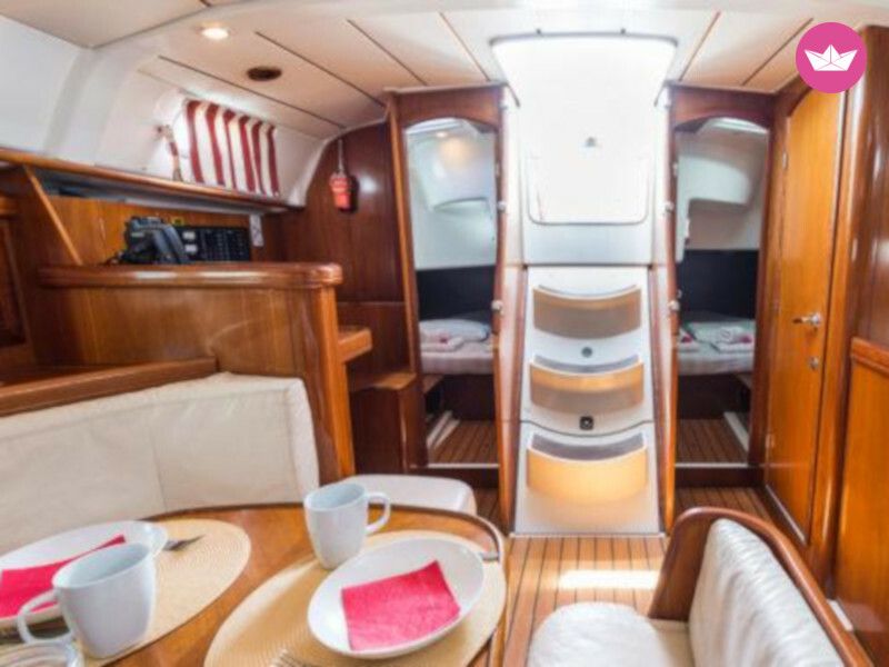 Voilier Beneteau Oceanis 411 12.3m 7