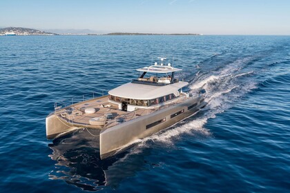 Charter Motor yacht  Lagoon Seventy 8 Cugnana Verde