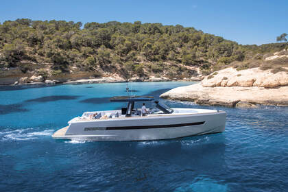 Hire Motor yacht Fjord 52 Hyères