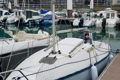 Charter Sailboat Beneteau First 18 Le Havre