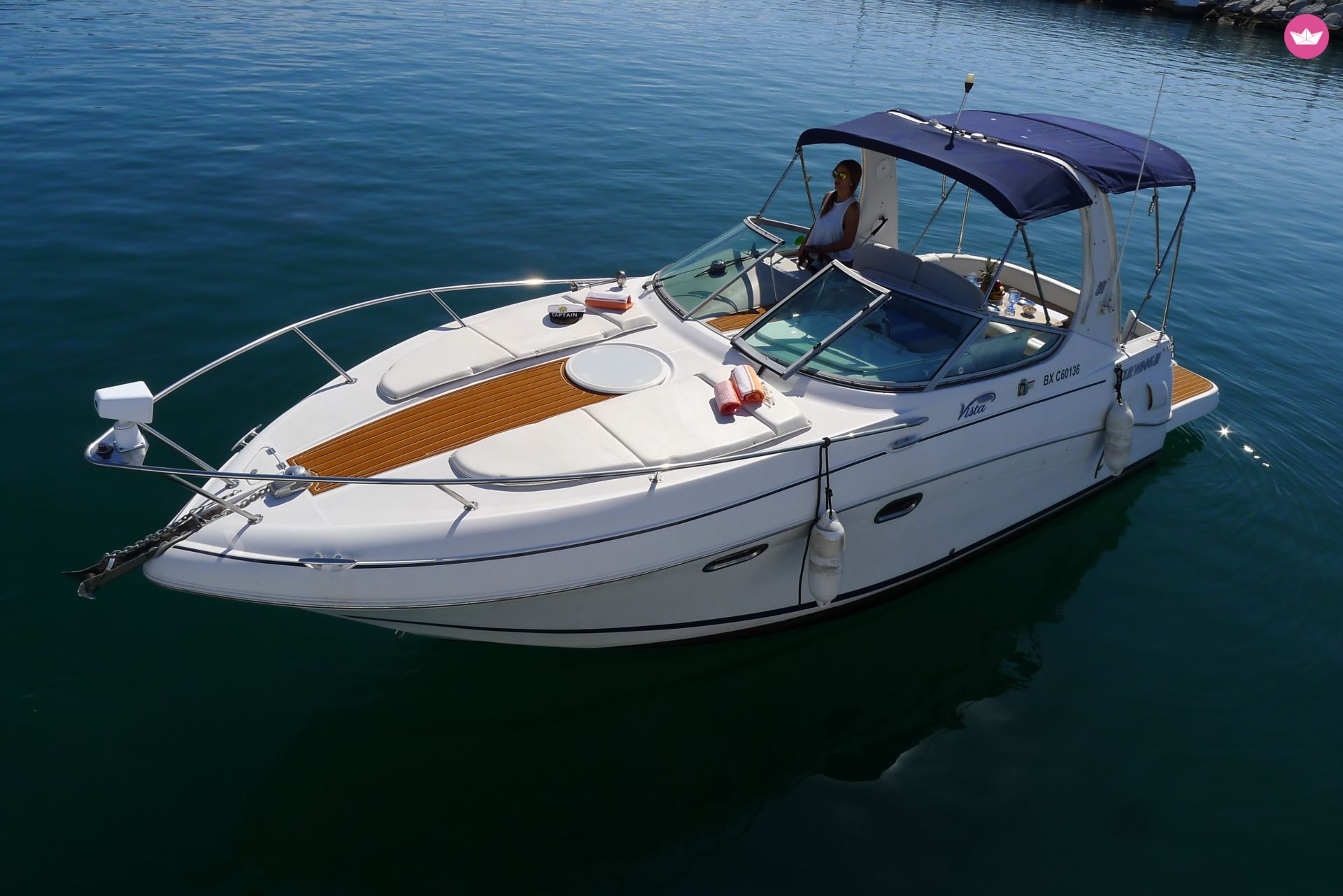 Bateau à moteur 8m 7pax