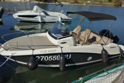 Rental Motorboat Quicksilver 605 Active Sundeck Pula