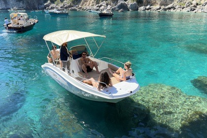 All Inclusive Capri Boat Tour from Positano