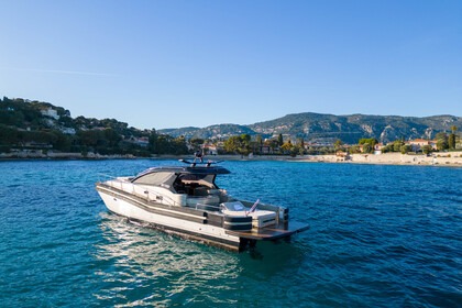 Tender cat 45  / Yacht seabob fuel and skipper not included