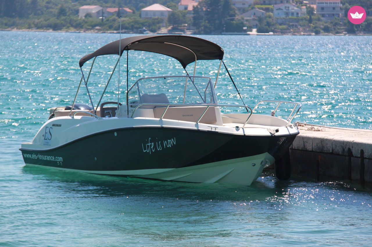 Bateau à moteur Quicksilver 675 Aktiv 200cv 3