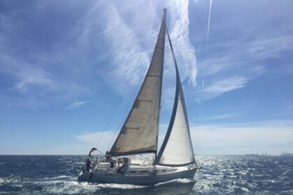 Charter Sailboat Beneteau Cyclades 39.3 Marbella