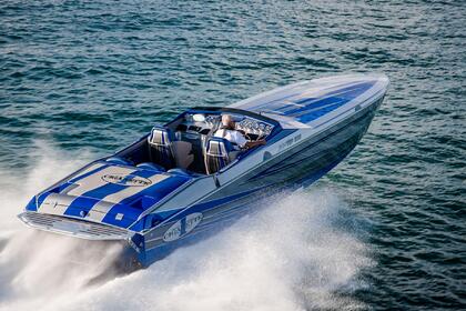 Hire Motorboat Cigarette Racing 38 Beaulieu-sur-Mer