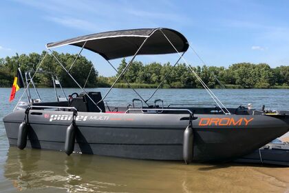 Verhuur Motorboot Pioner Multi Hellevoetsluis