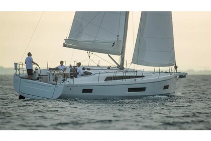 Aluguel Veleiro  Oceanis 40.1 Saint-Quay-Portrieux