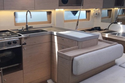 Beneteau Oceanis 51.1