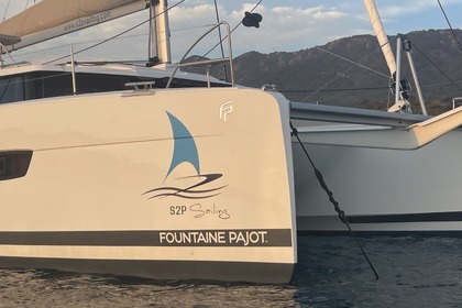 Hyra båt Katamaran Fountaine Pajot ELBA 45 Bormes-les-Mimosas