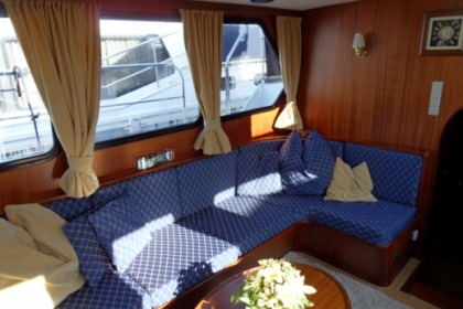 Valkkruiser 1200 Content