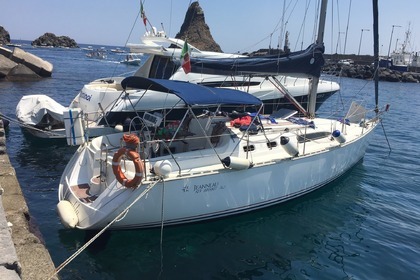 Hyra båt Segelbåt JEANNEAU Sun Odissey 34.2 Catania