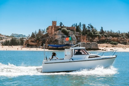 Charter Motorboat Jeanneau Esteou 630 Portimão